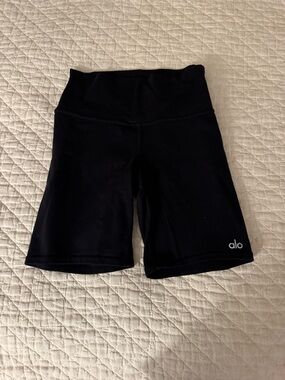 ALO Yoga Black Women's Bike Shorts